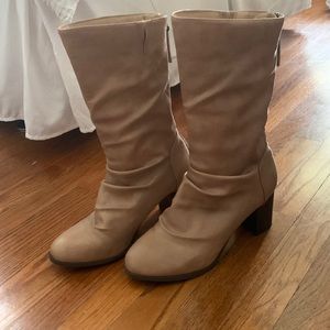 Slouchy mid calf boots